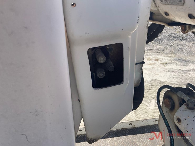 2003-ford-f750-image-23