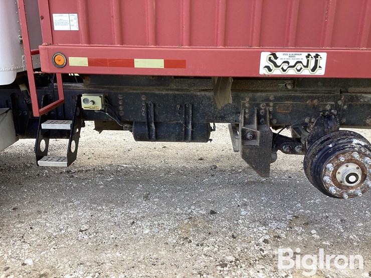 1989-freightliner-fld120-image-12