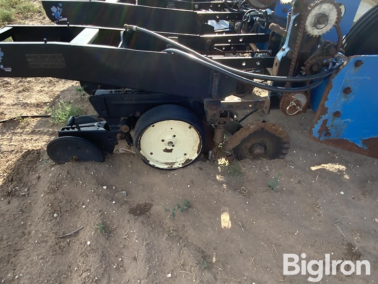 kinze-2700-image-20