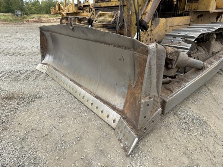 1963-caterpillar-d8h-image-9