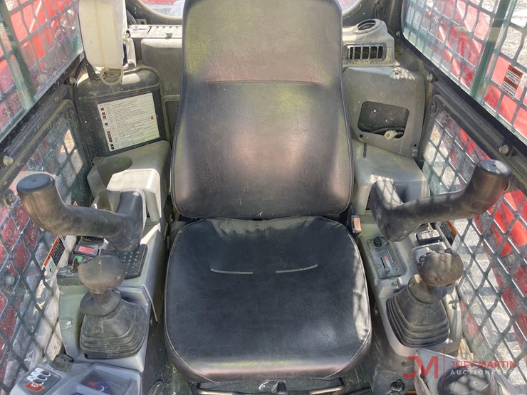 kubota-svl95-2s-image-17