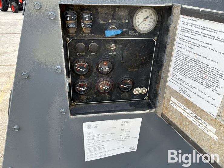 2002-john-deere-2-image-14
