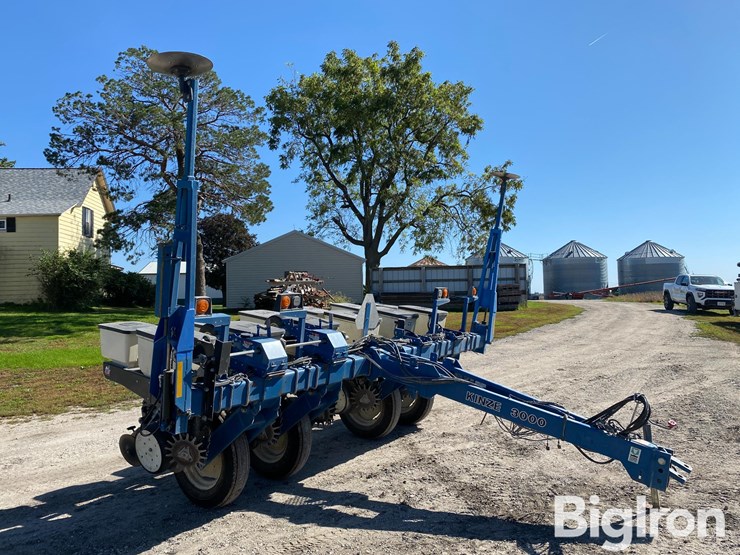 kinze-3000-image-3