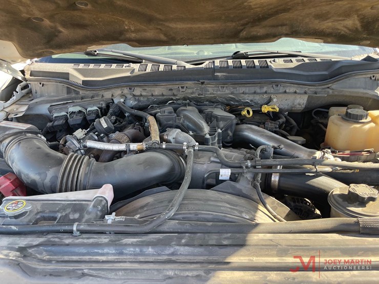 2017-ford-f350-xl-image-18