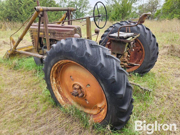1950-john-deere-b-image-7