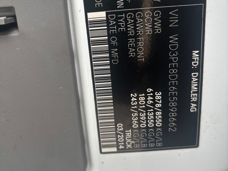 #2333-•-2014-mercedes-sprinter-van-image-77