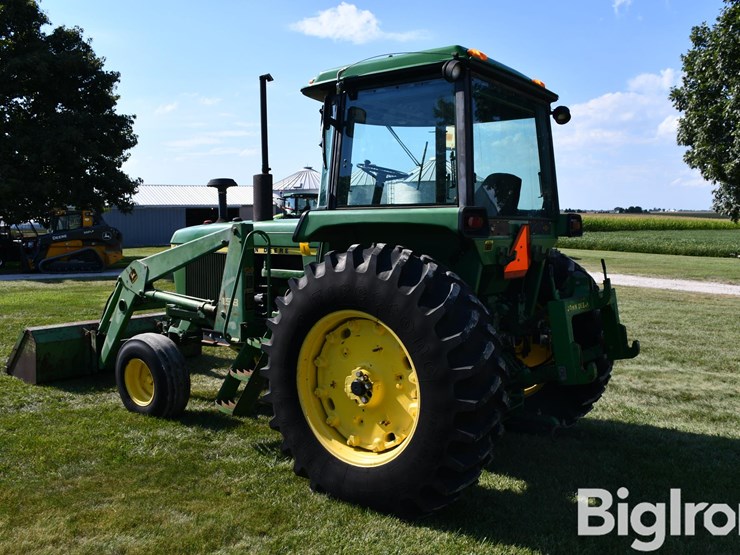 1977-john-deere-4230-image-7