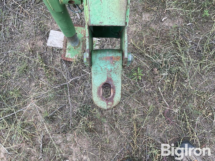 john-deere-7000-image-9