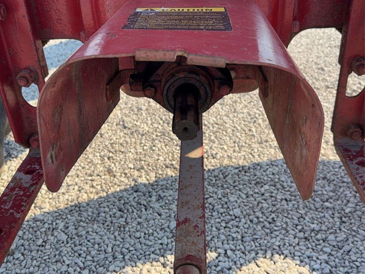 farmall-super-h-image-28