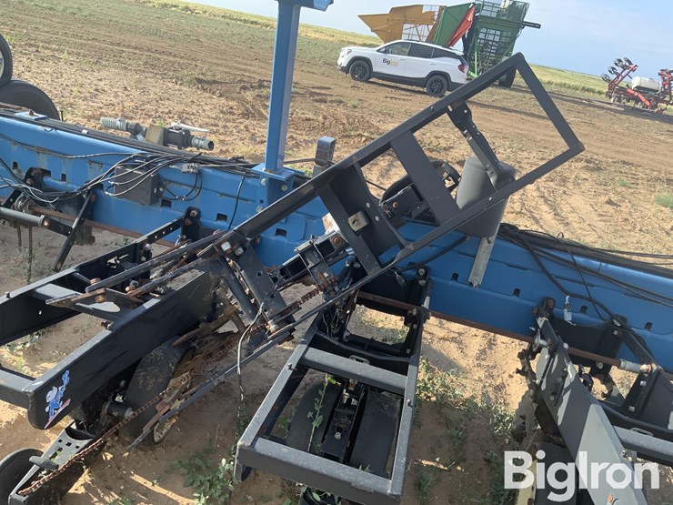 kinze-2700-image-11