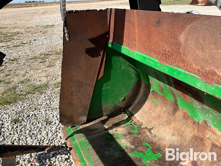 john-deere-7-image-16