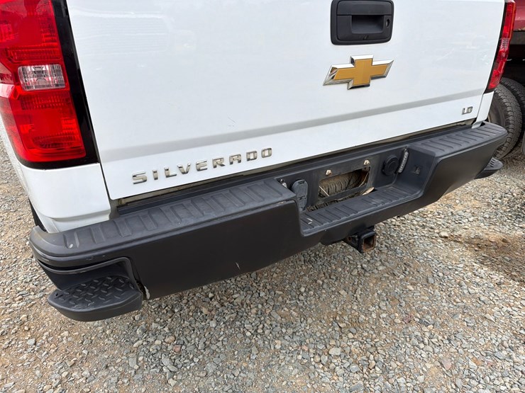2019-chevrolet-silverado-1500-image-25