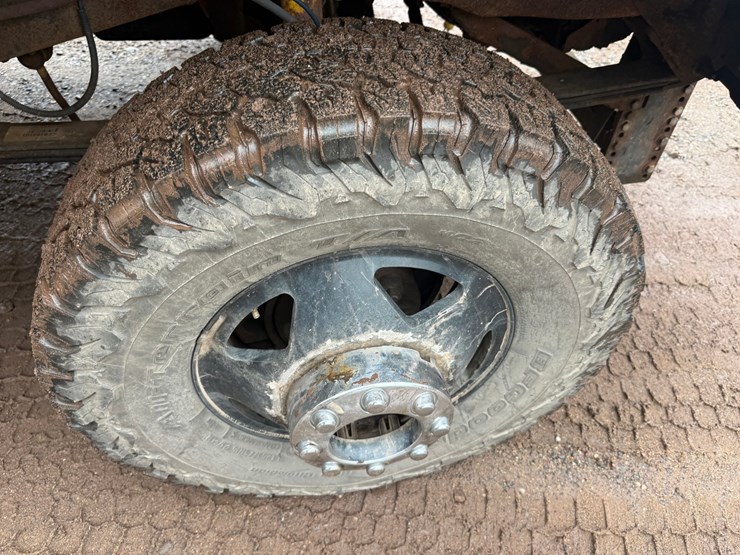 1999-ford-f350-image-28