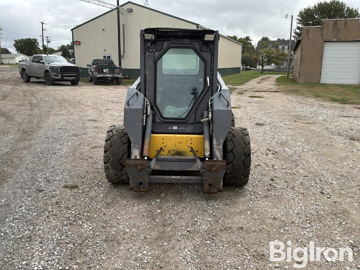 2006-new-holland-ls180-image-2