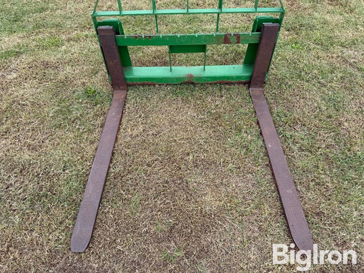 john-deere-200-image-13