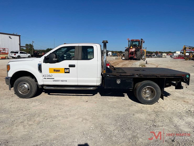 2017-ford-f350-xl-image-6