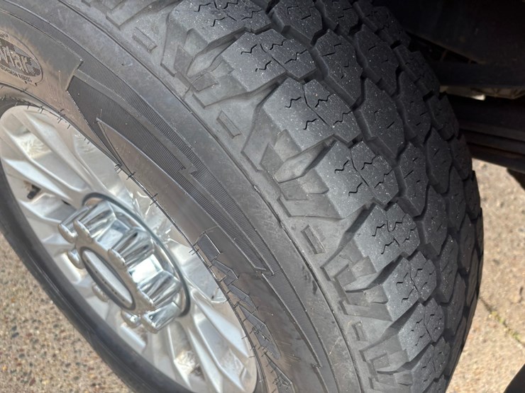 2022-ford-f250-image-85