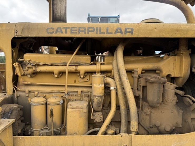1967-caterpillar-d8h-image-21