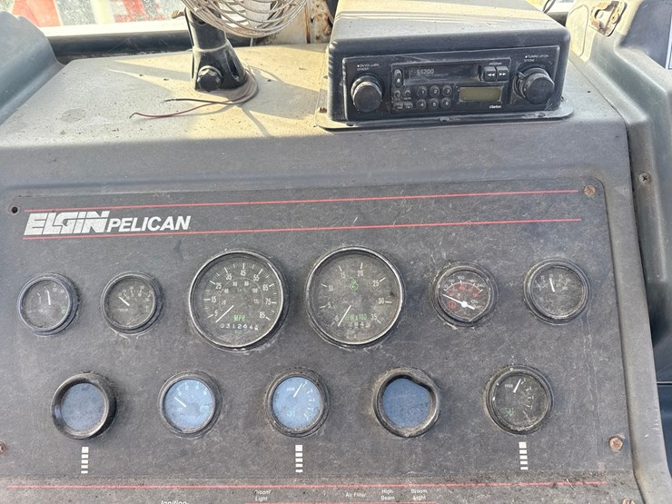 elgin-pelican-s-image-47