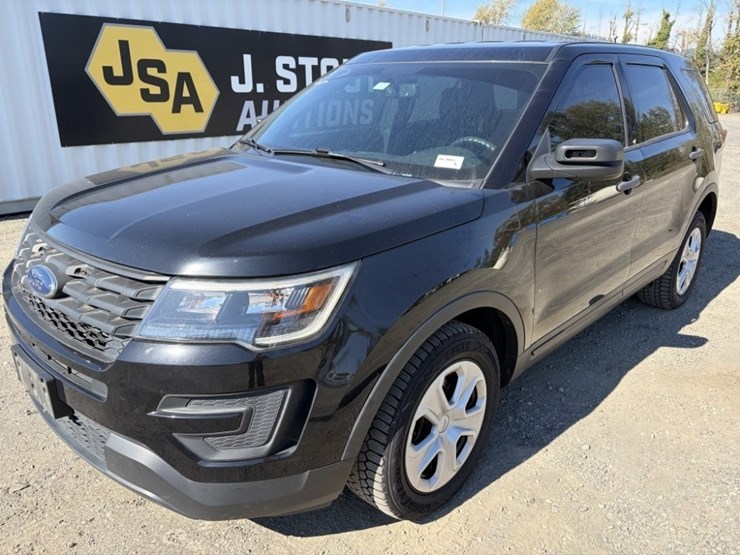 2018-ford-explorer-image-1