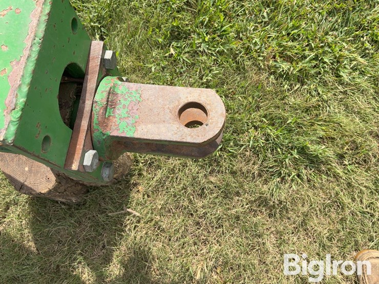 hutchinson-400-image-10