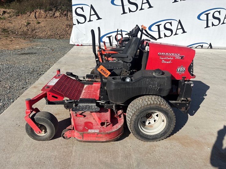 gravely-260z-image-2