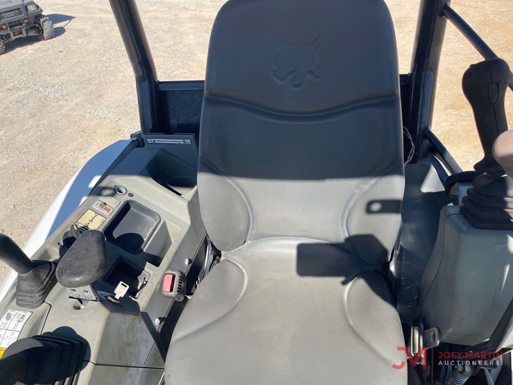 2021-bobcat-e26-image-21