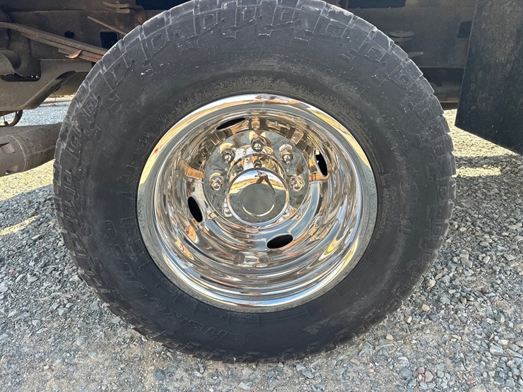2017-ford-f350-xl-image-65