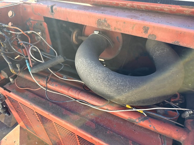 ditch-witch-350sx-image-25