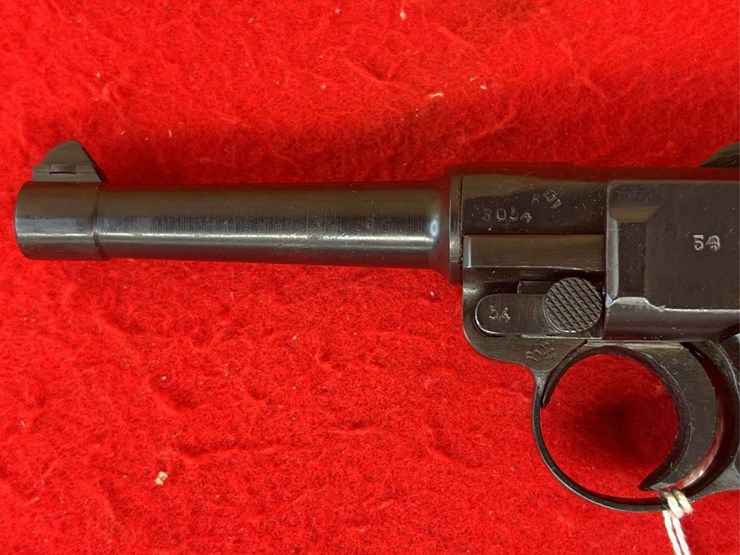 german-luger-9mm-semiauto-pistol-image-10