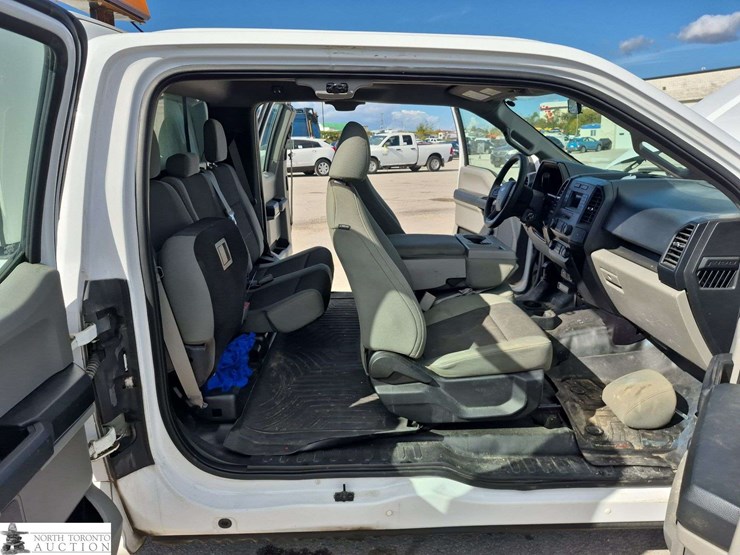 2016-ford-8-ft-image-26