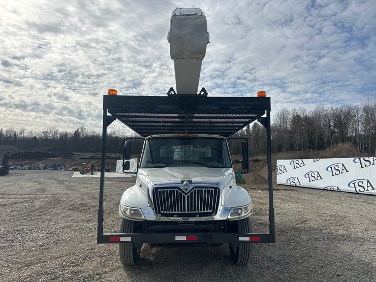 2009-international-durastar-4300-image-8