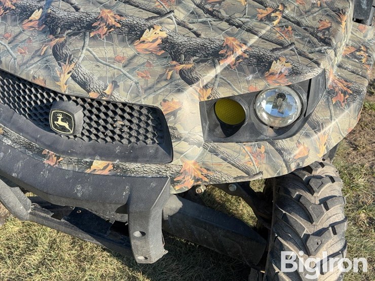 2014-john-deere-gator-image-9