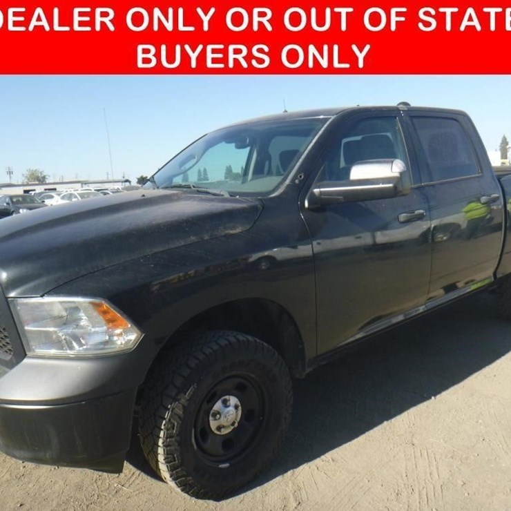 2016 DODGE 1500