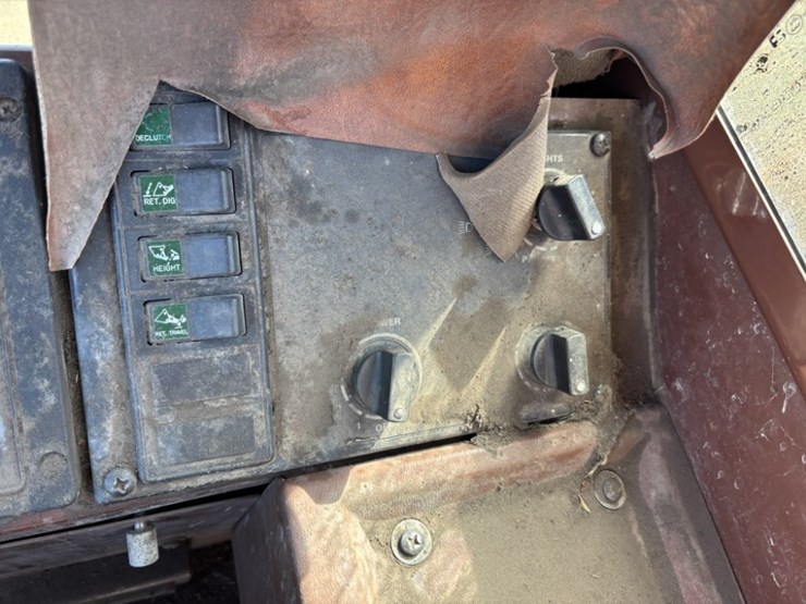 1990-case-621zf-image-27