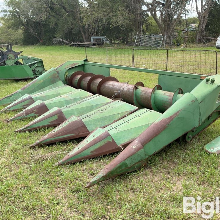 JOHN DEERE 653