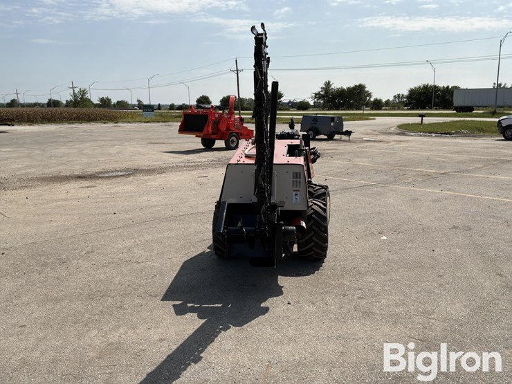 2004-ditch-witch-410sx-image-2