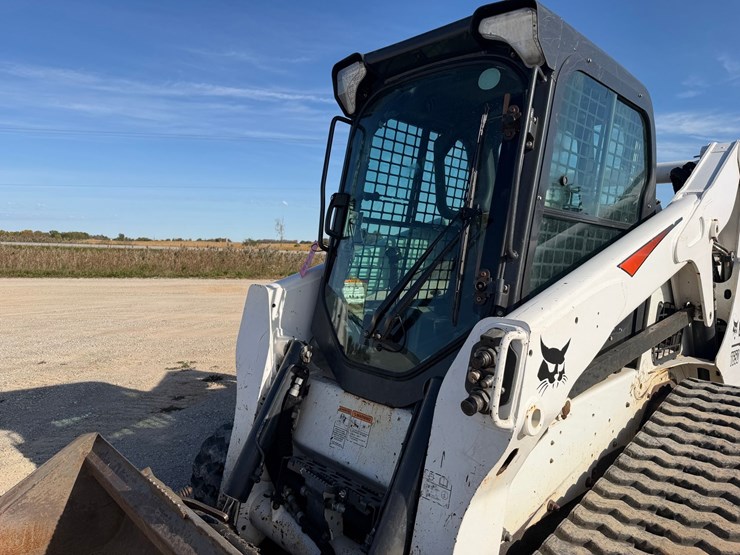 2019-bobcat-t650-image-11