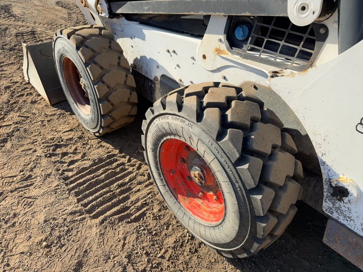 2017-bobcat-s770-image-14