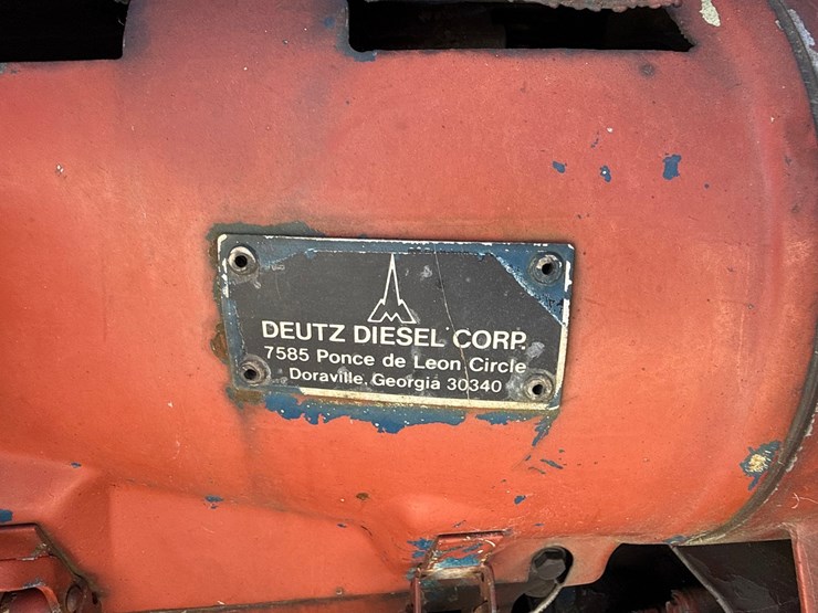 ditch-witch-350sx-image-24