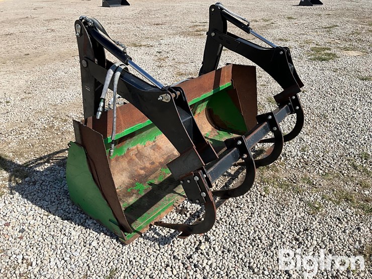 john-deere-7-image-3