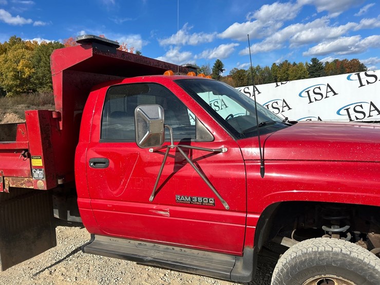 1997-dodge-3500-image-15