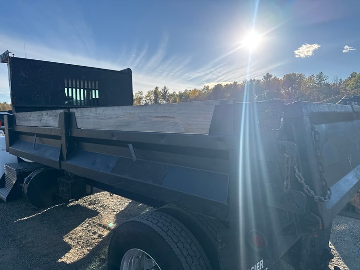 2020-kenworth-t270-image-41