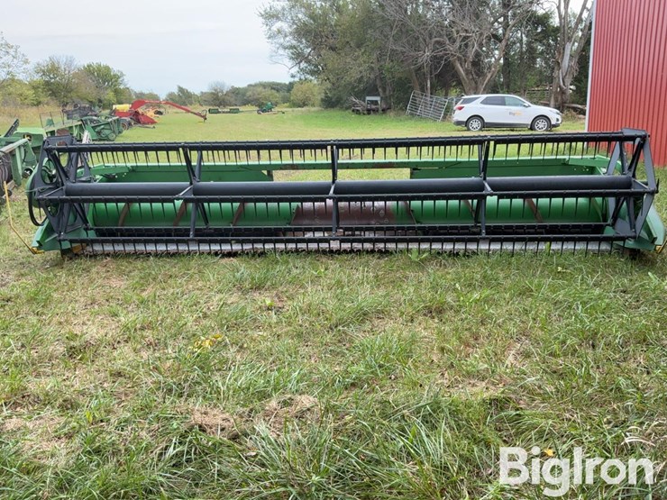1997-john-deere-920-image-2