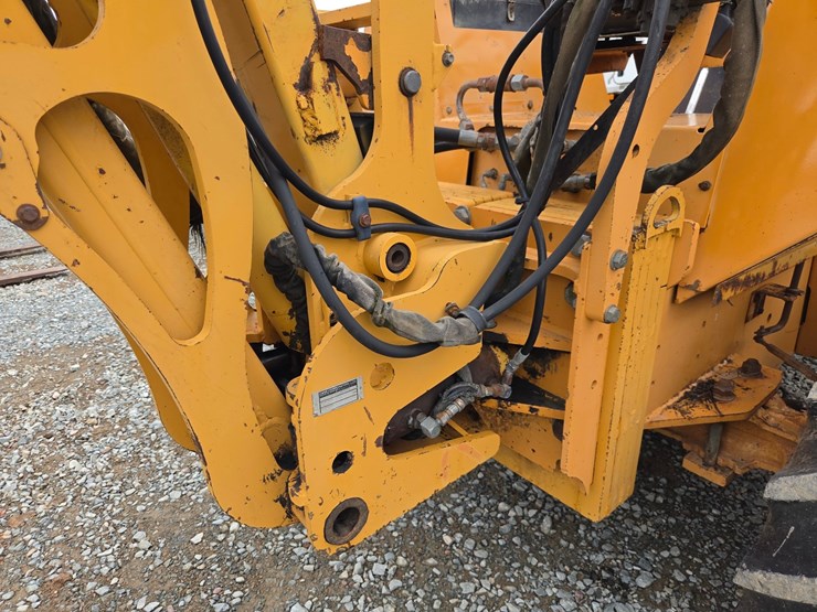 case-860-turbo-image-66