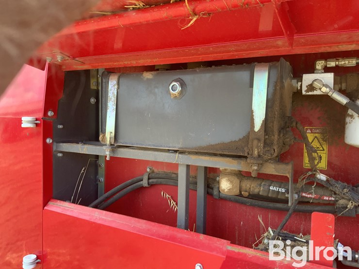 2021-massey-ferguson-2956a-image-15