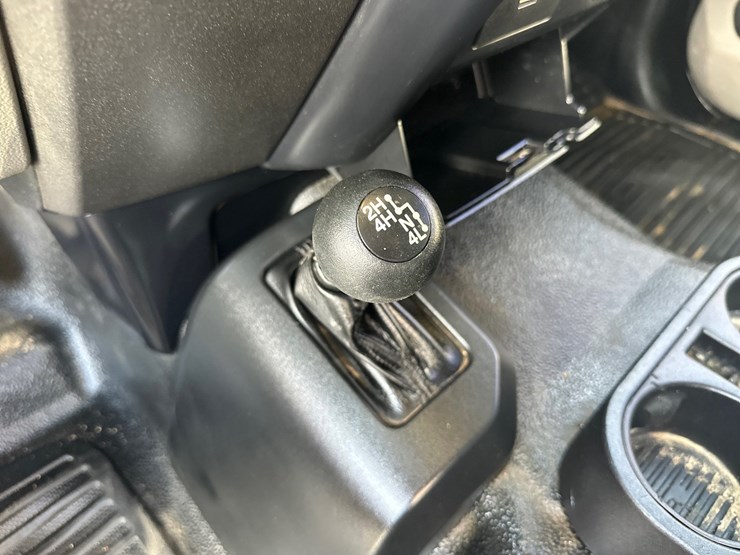 2017-ford-f350-xl-image-42