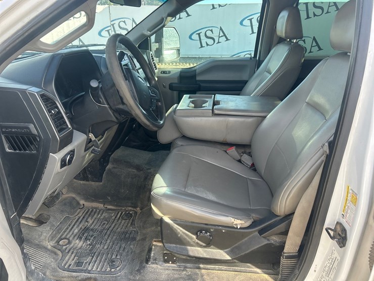 2019-ford-f350-image-53