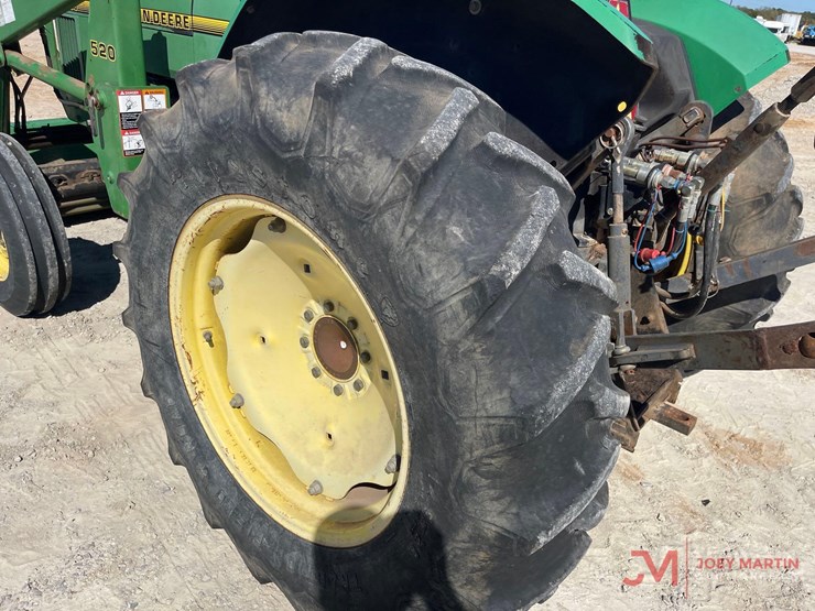 john-deere-5200-image-11