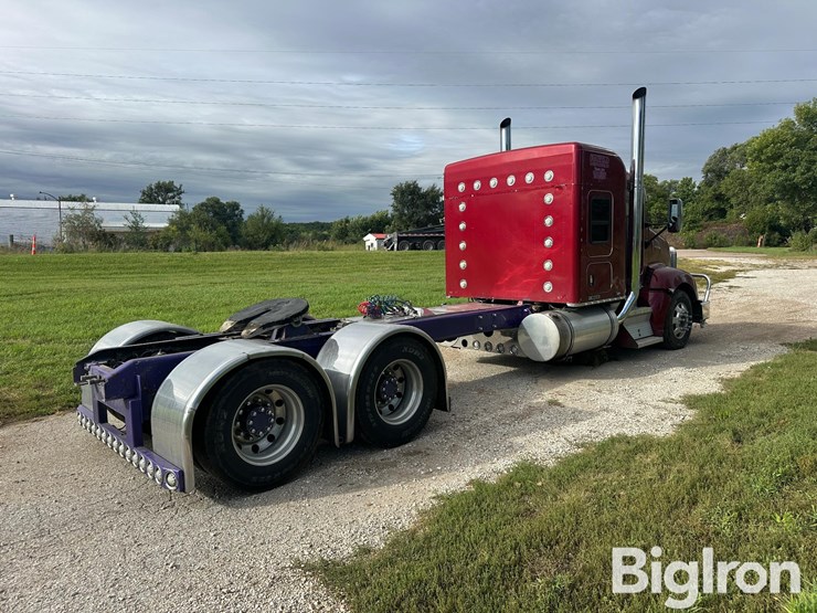 2013-kenworth-t660-image-5